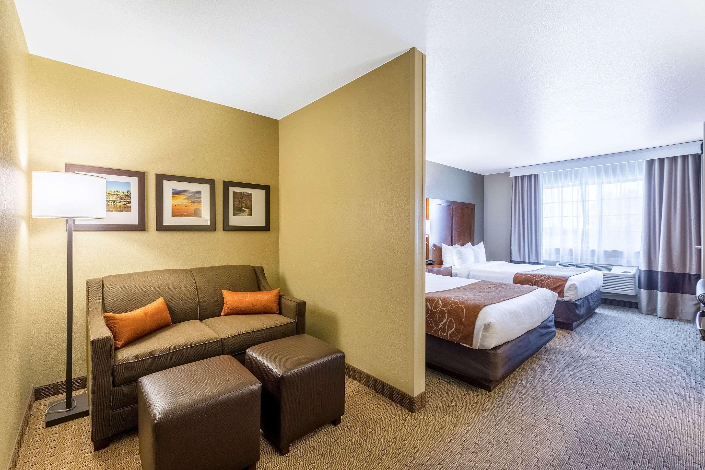 Comfort Suites Burlington Exterior foto